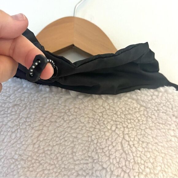 Ena Pelly PIA Faux Fur Shearling Bomber Jacket Cream and Black NWT Sz 6 - Picture 13 of 15